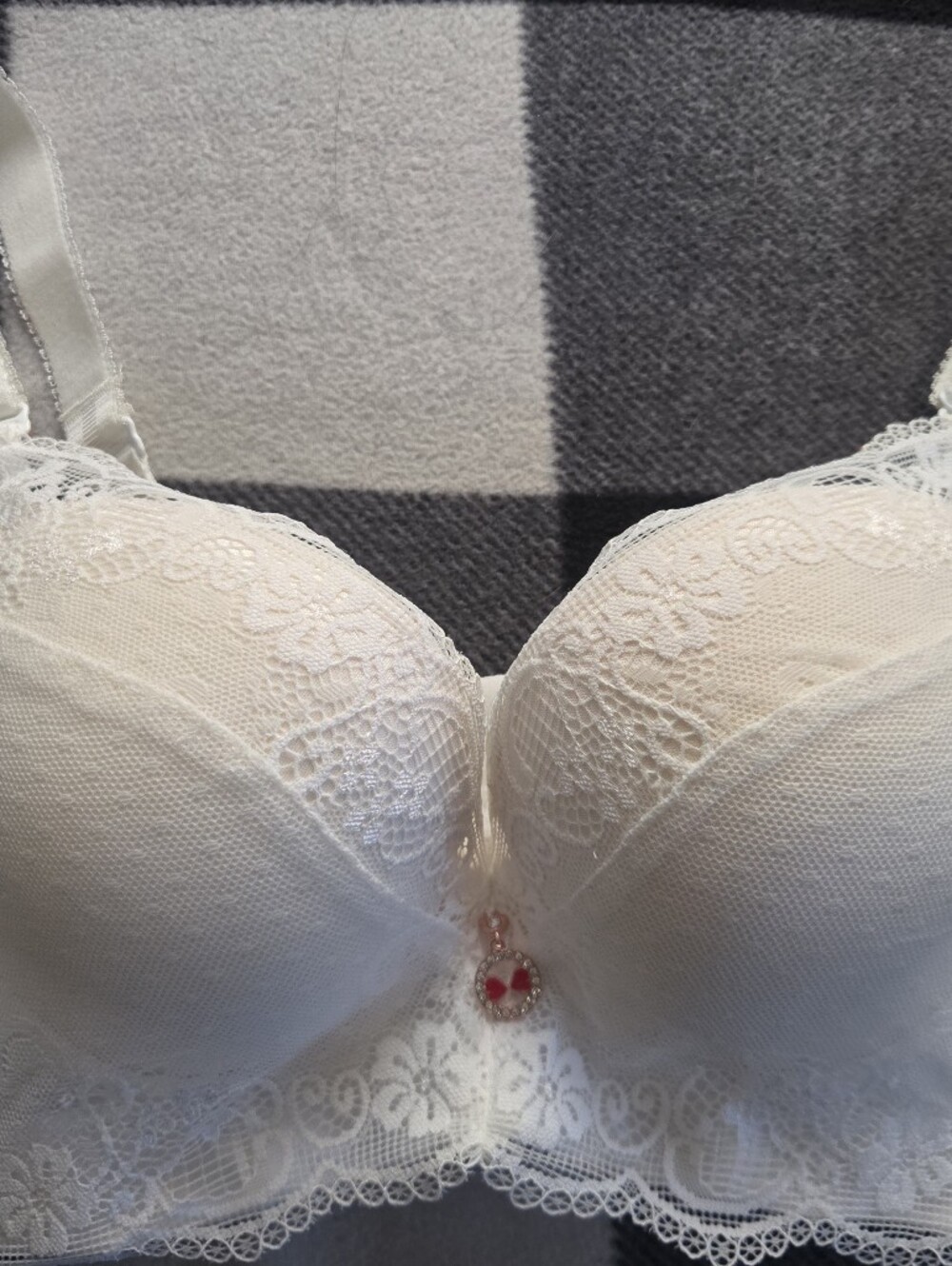 Lace-Trim White T-Shirt Bra with Heart Charm - Women Intimates